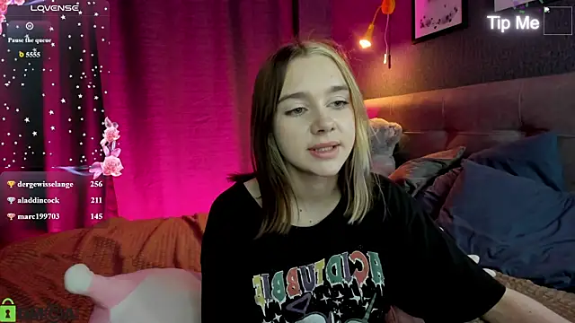 Lesi_Moonie01 webcam