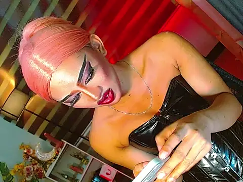 HOLLYWOOD_QUEEN_88 webcam