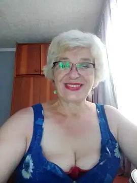 52MiaLove02 webcam