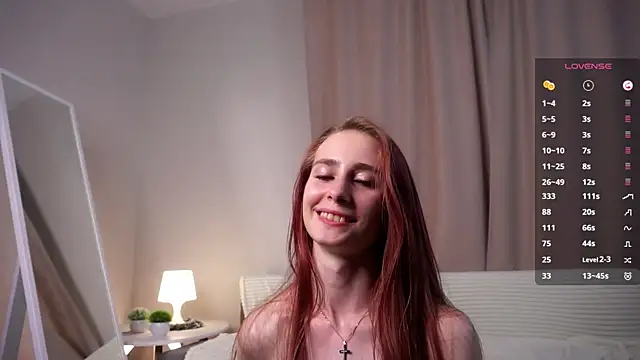 LettieAlbair webcam