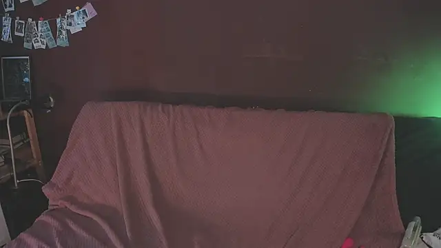 juby_yuby webcam