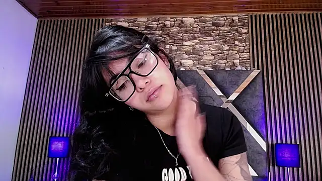 Amy_channel webcam