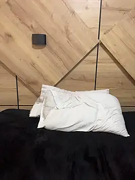 MiaBlonde1 webcam