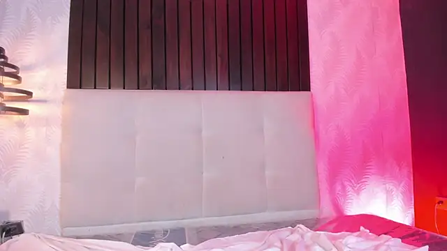 cheys_mast (M twink) - dildo inside and make me cum