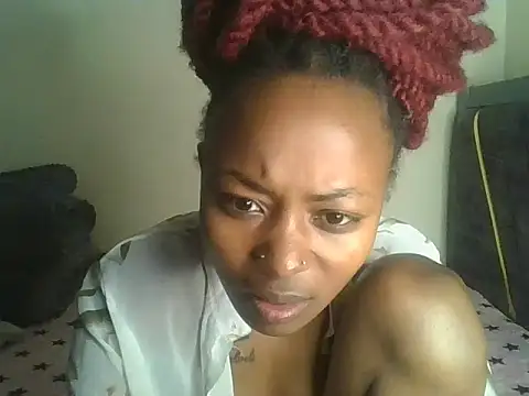 prettyquueen - Prettyquueen's free webcam - UK Sex Cams