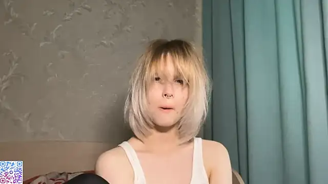 JessicaLowland webcam