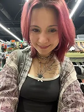 Lilly__Kiss live sex cam