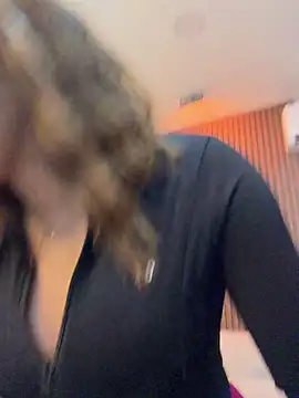 jenn_fit webcam