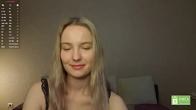 HongTomczak live cam on StripChat