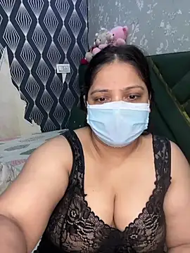 BarbieJasmine live cam on StripChat