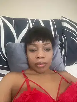 NAUGHTYSHALOTXX live cam on StripChat