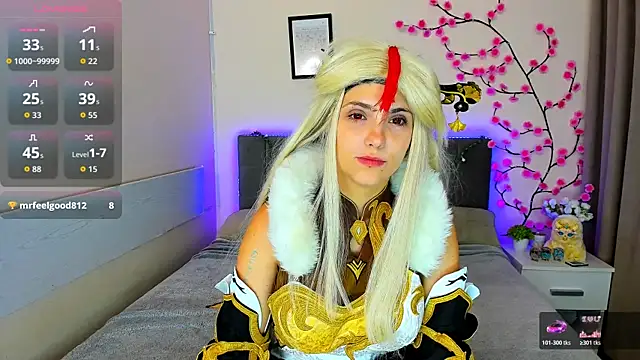 DellaRows webcam