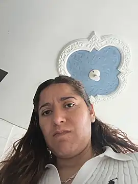 Erika-sm webcam
