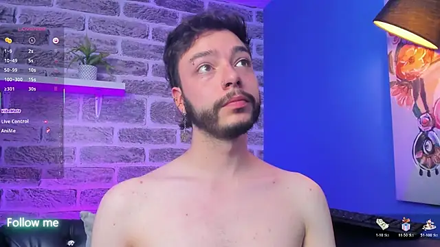 noah_ricci live cam on StripChat