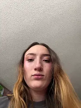 valery_salmons (G young) - Fingering pussy