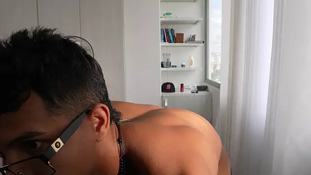 Paradise_boy__ webcam