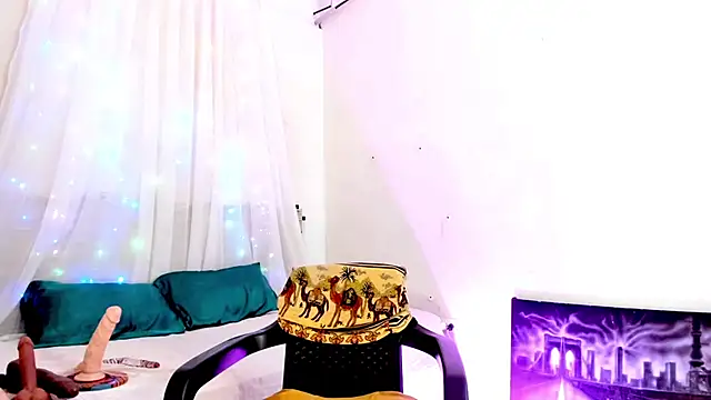 lilahSweet live sex cam