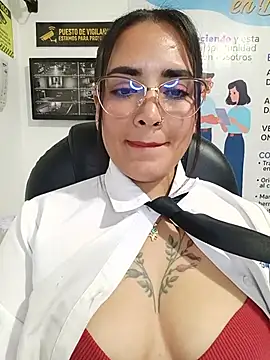 MAYE__13 webcam