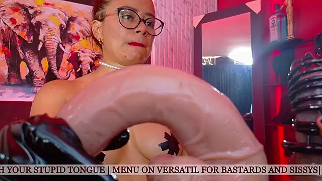 MistressSlut1 webcam