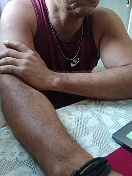 morenodiscret35 - Morenodiscret35's free webcam - UK Sex Cams