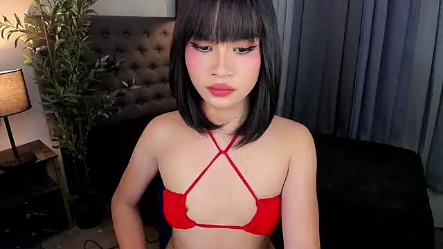 delightfulasianhugecock webcam
