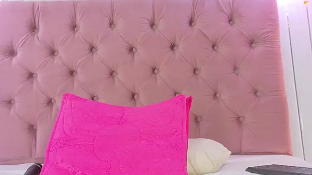 Gabby-Sweet live cam on StripChat