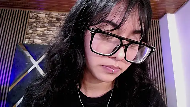 Amy_channel live cam on StripChat