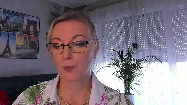 vanessa_chat live cam on StripChat