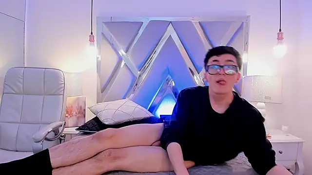 GaelDuke live sex cam