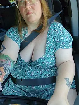 Love86Emily webcam