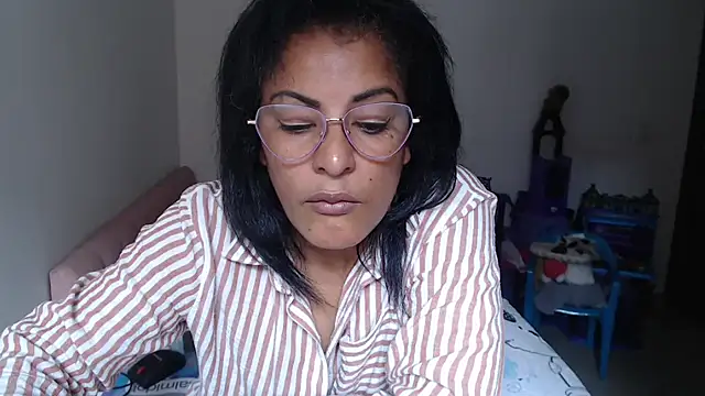 kateleyagrey webcam
