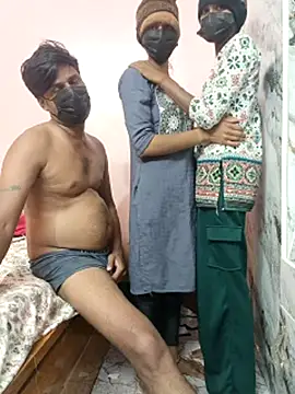 dhanshri143 live cam