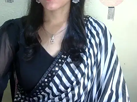 Shazi_1 live cam on StripChat