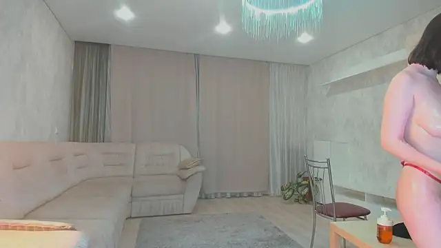 SherelyKlo webcam