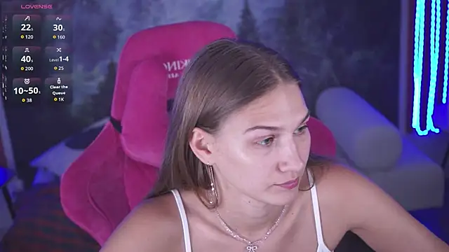 Sweet_Emilya live cam on StripChat
