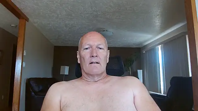 BasicAnt live cam on StripChat
