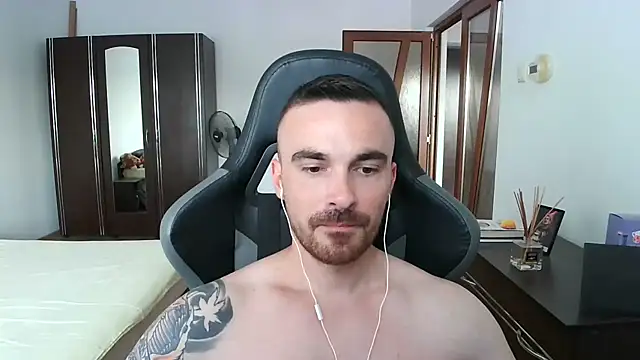 mu5clemania2 live cam on StripChat