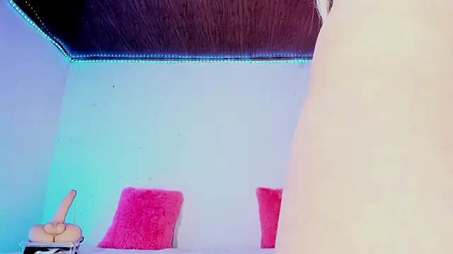 karol_stom webcam
