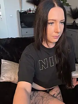 Trixie-Tainted live cam on StripChat