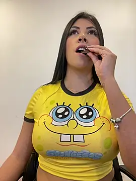 Alanna_atm_ webcam