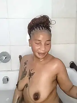 quenliyasa webcam