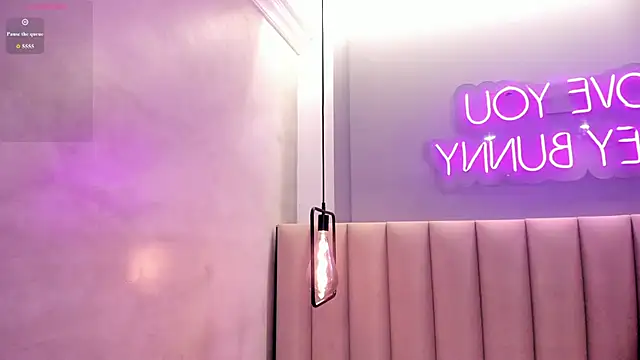 Naomymonroe_ webcam