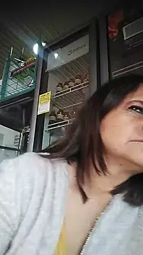 BiancaSteel webcam