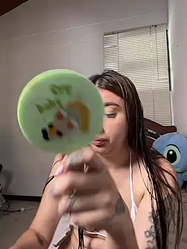 Mia__Gray webcam