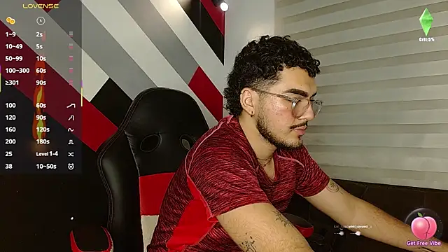 Zac_Golden webcam