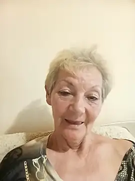 Calypso-Loove live cam on StripChat