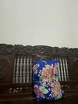 Lina-Naughty