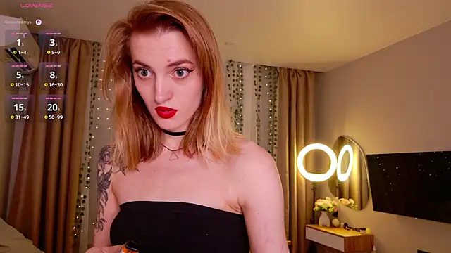 MiaKomoi webcam