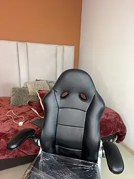 Mia_boobs24 webcam