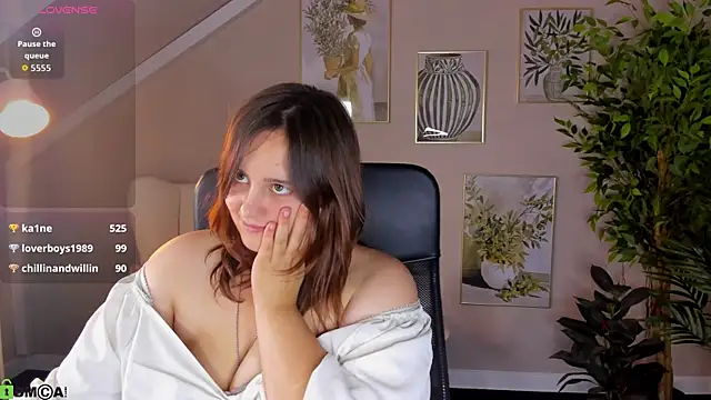 Alica_Keller webcam